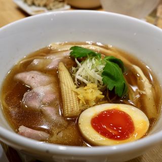 豪華スタイル醤油(麺スタイル林)