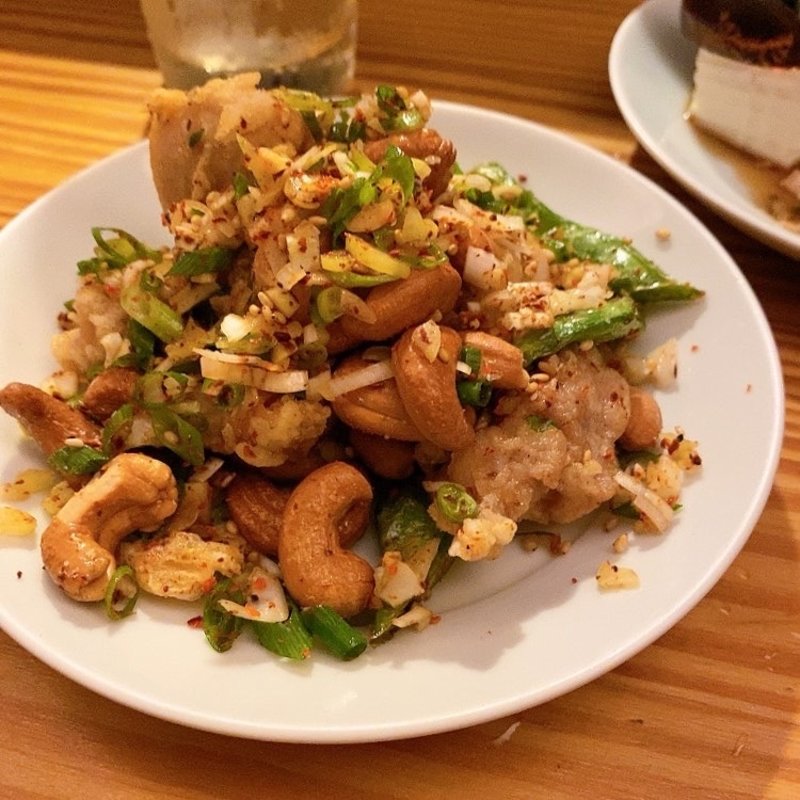 鶏カシュナッツ(十六公厘 （ジュウロクミリ）)