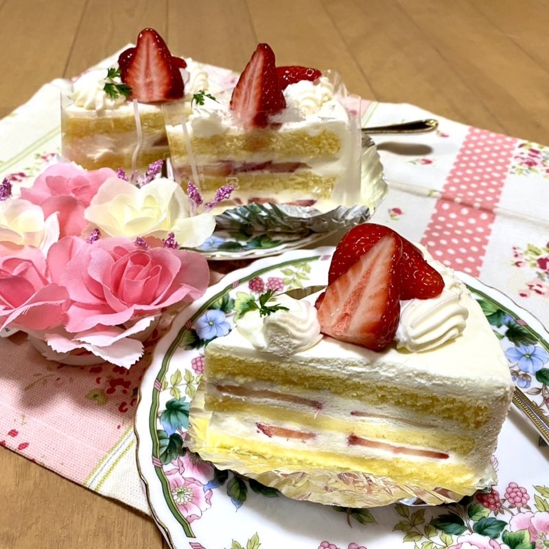 イチゴのショートケーキ(パティスリー・ルレ)