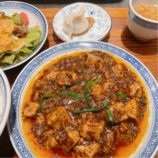 麻婆豆腐セット(大阪中華 サワダ飯店)