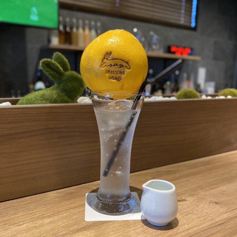 グレープフルーツ カジュッタ(炭酸)(ブラッスリー ウサギ)