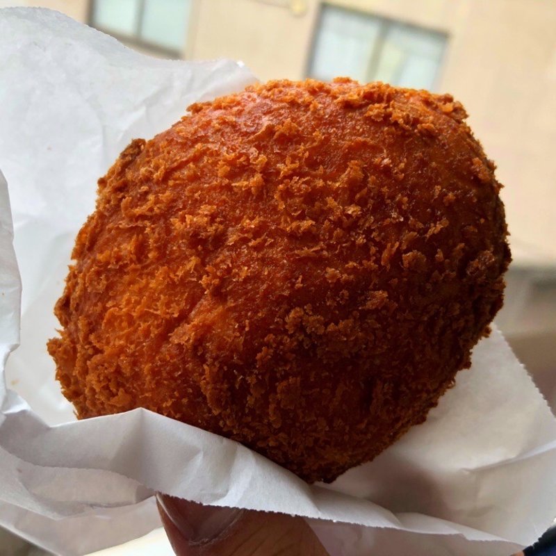 カレーパン(小麦と酵母 満 ecute日暮里店 （みつる）)