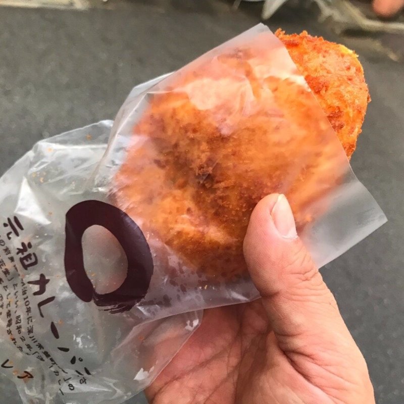 元祖カレーパン(カトレア)