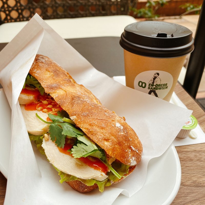 ハノイバインミー (EN-DRESS SANDWICH)