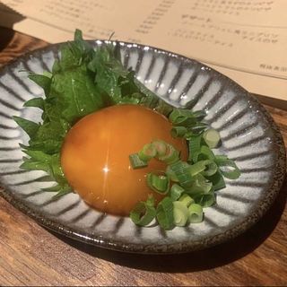 黄身の醤油漬け(オモウツボ)