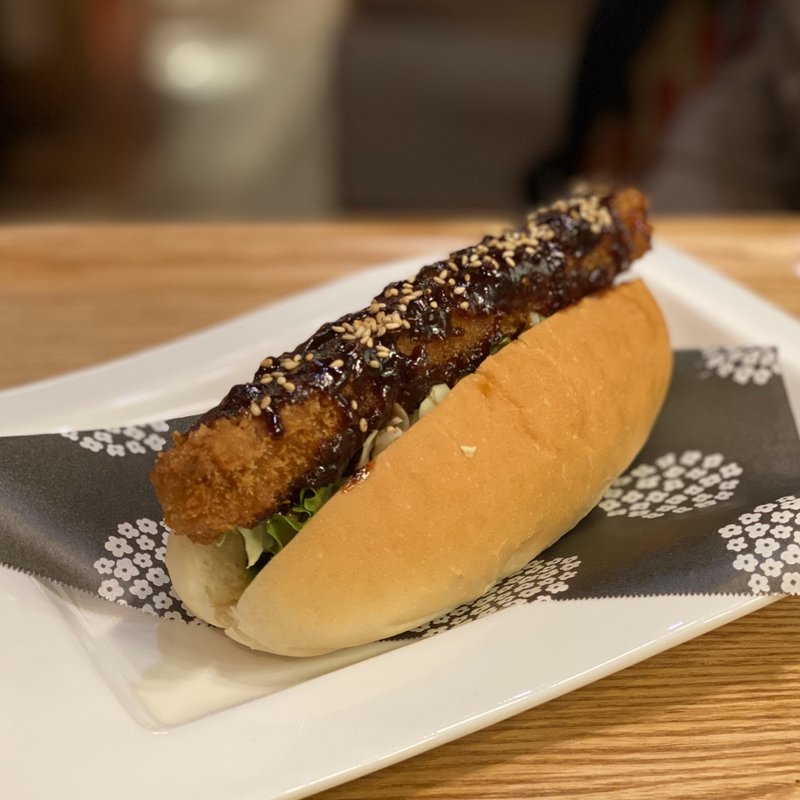 名古屋風味噌カツ(ドッグサンド&ふわふわおにぎり びびっど)