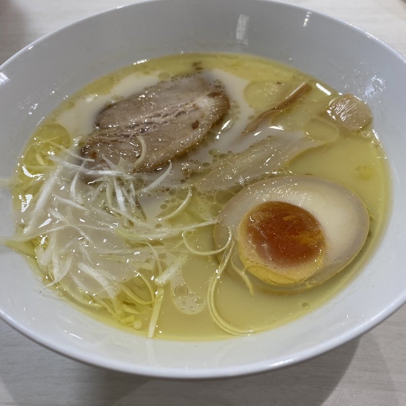 鶏白湯ラーメン(魚べい 伊丹昆陽店)