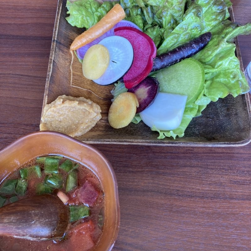 有機野菜サラダ(かくれん穂゛)