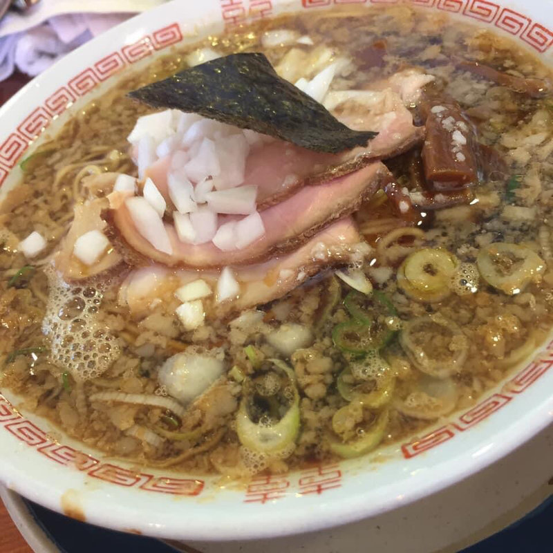 背脂中華そば(ぶっとび亭)