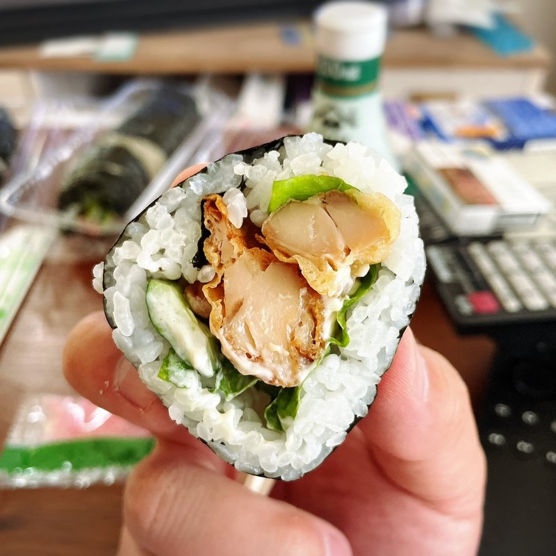 唐揚げ巻(弁天屋(べんてんや))