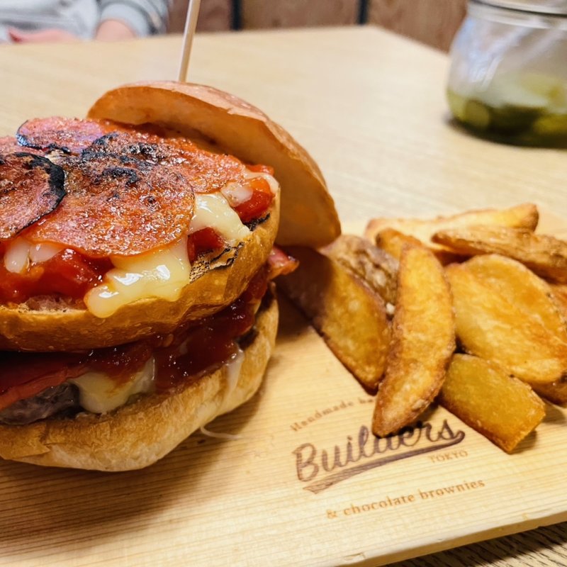 NY PIZZA BURGER(ビルダーズ （Builders）)