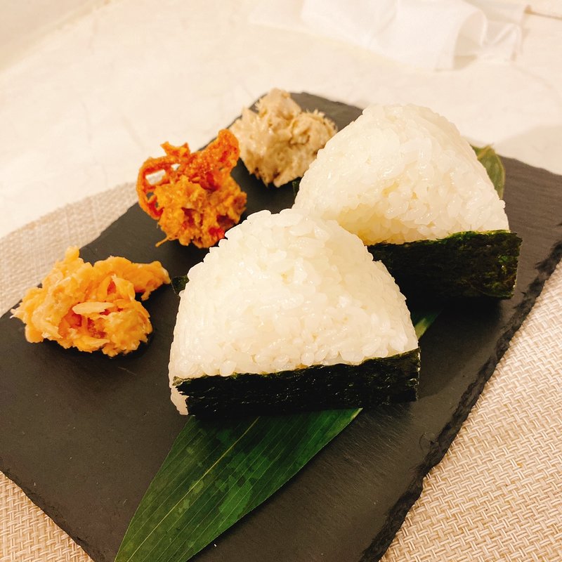 特上おむすび(オコメノカミサマ)