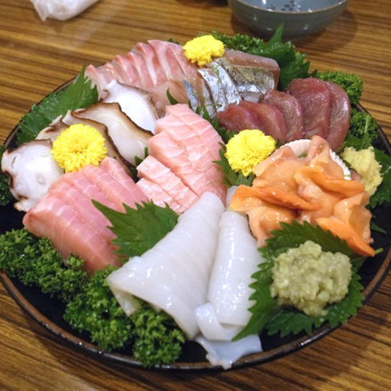 お刺身の盛り合わせ(たら福 )