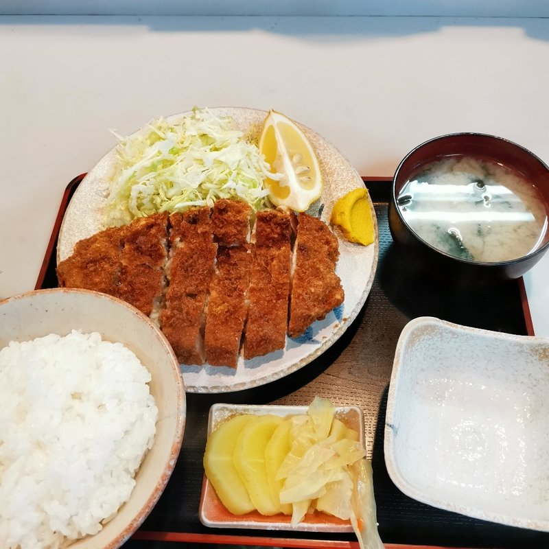 ロースかつ定食(百席)