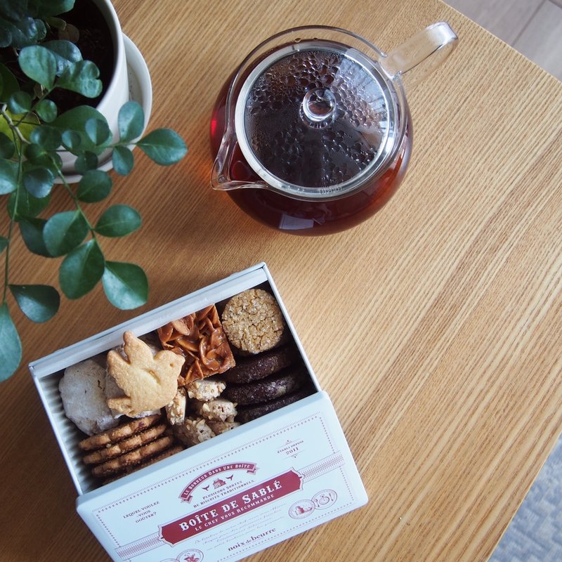 サブレ・アソルティ(ノワ・ドゥ・ブール　新宿伊勢丹店)