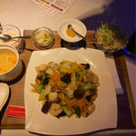 五目焼きそば(四川名菜　川府)