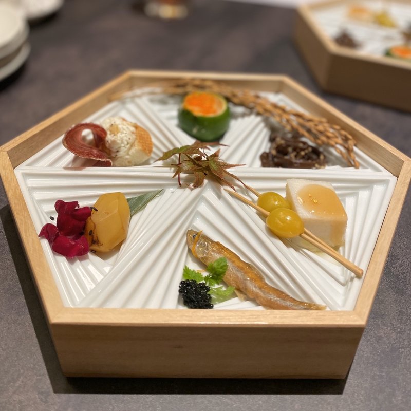 前菜六種盛り(飛騨牛一頭家 馬喰一代 名古屋栄)