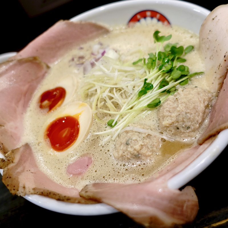 特製とりとん醤油+豚チャーシュー2枚(らぁ麺 きくはん )