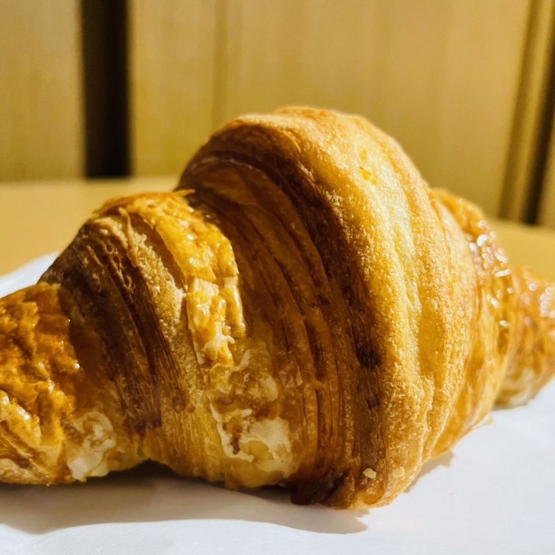 クロワッサン(BREAD PLANT OZ 八雲本店)