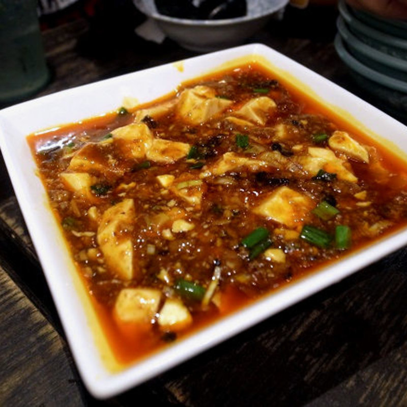 薬膳麻婆豆腐(中華屋台 雷電)