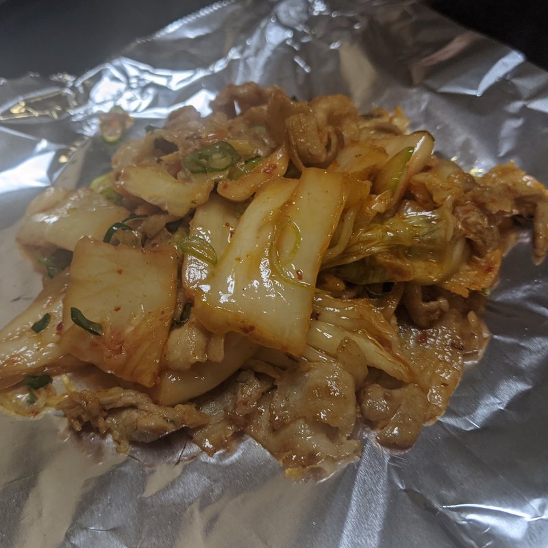 豚キムチ(京祇園ねぎ焼 粉 （Kona）)