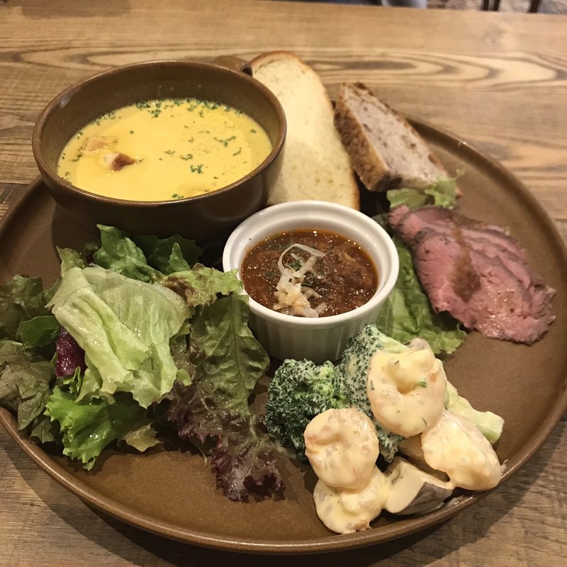 デリプレート(オハコルテベーカリー )