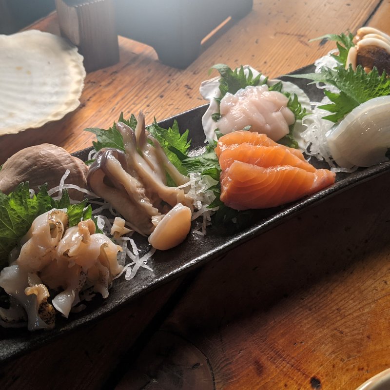 刺身盛合せ(炉ばた)