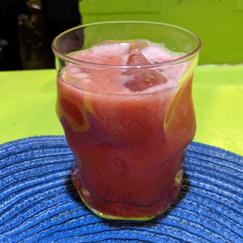 生おろしいちごサワー(立呑み とだか)