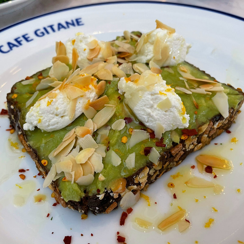 アボガドトースト(CAFE GITANE )