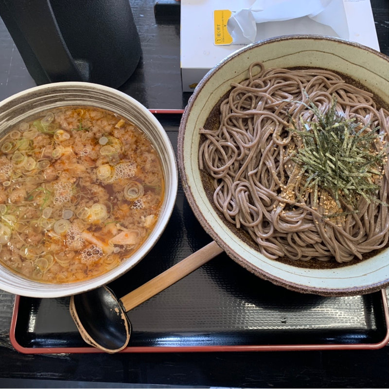 でっかいつけそば(肉そば藤七 （ニクソバトウシチ）)