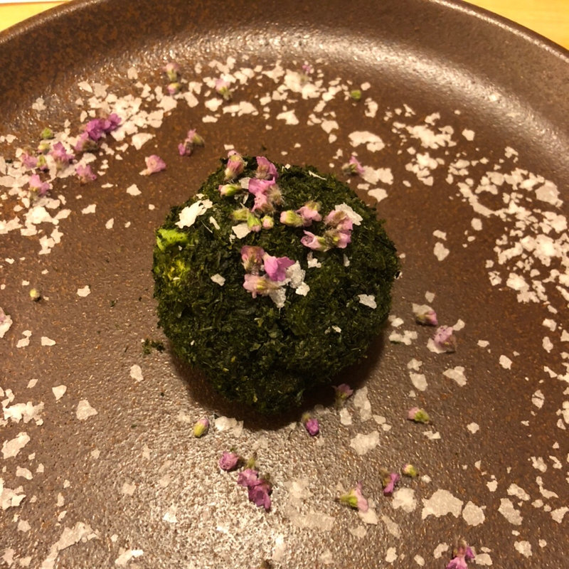 マグロとアボカドのタルタル(炭ノ火ノTomo)