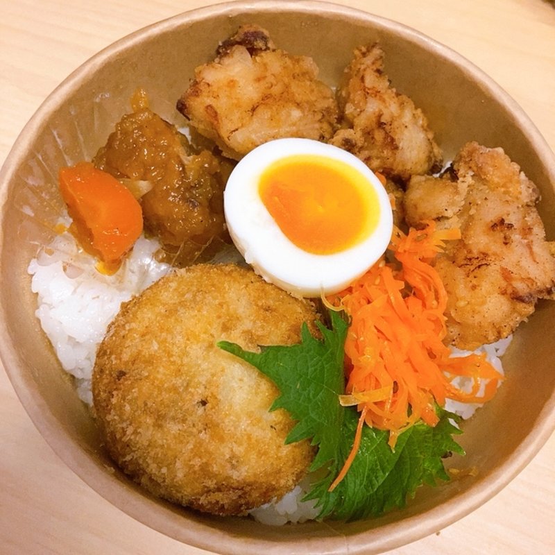 コロッケ弁当(こめのはな)