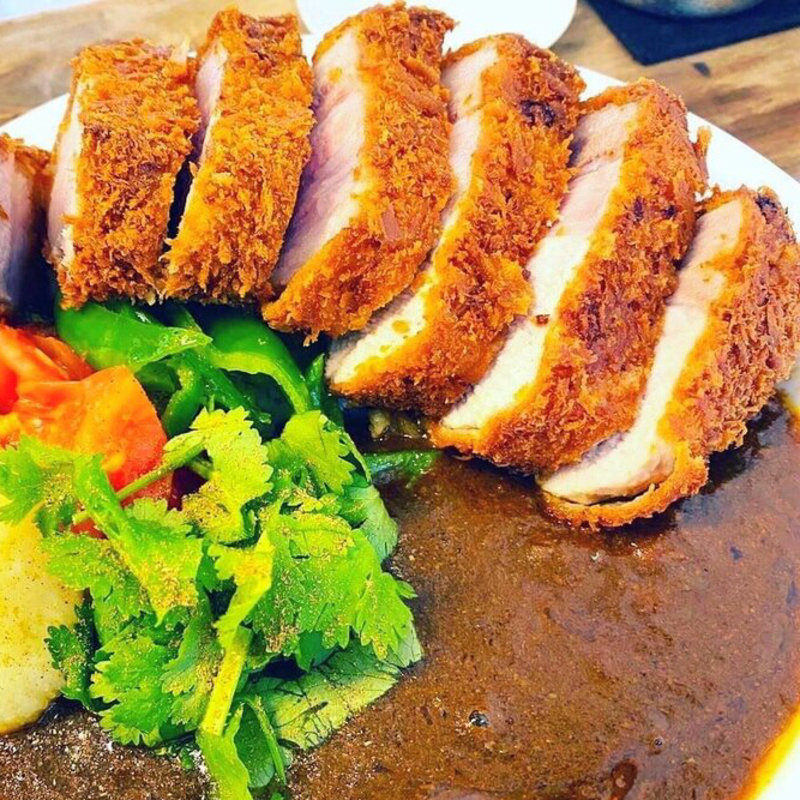 カツカレー(ブラウンオニオンカレーファクトリー)