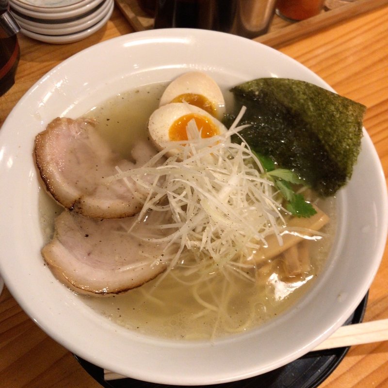 塩ラーメン(麺屋じょっぱり)