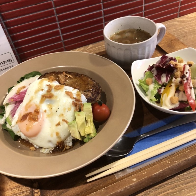 ランチセット(豚農家直営 肉バル BooBoo キッチン)