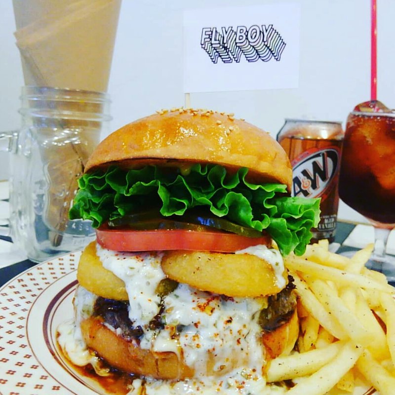 しびれっ！テリヤキタルタルバーガー！！(FLY BOY BURGER & COFFEE)