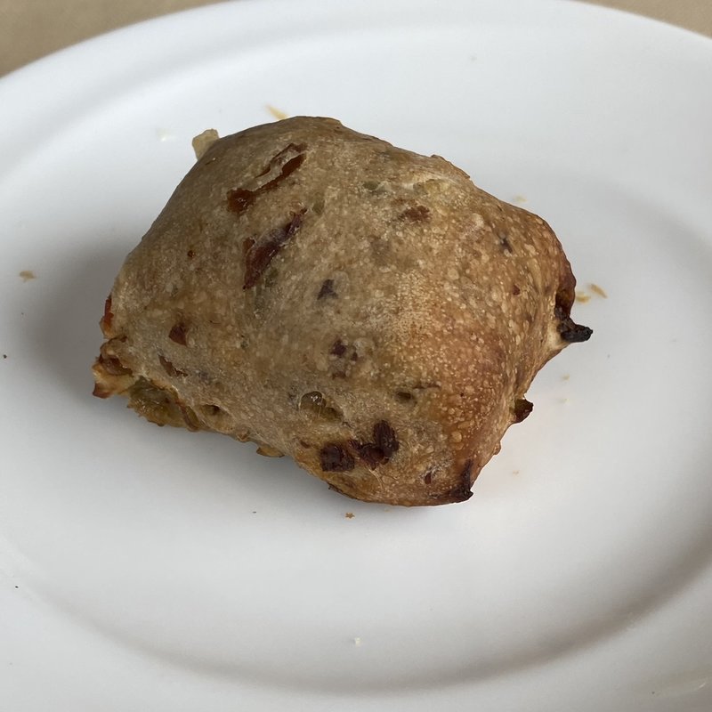 ドライフルーツパン(近江スエヒロ 本店)