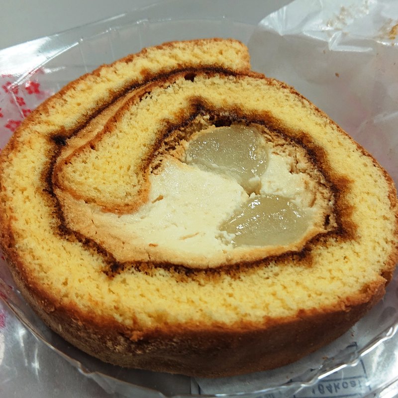 桔梗屋信玄餅生ロール(桔梗屋 東治郎 八王子駅改札内店)