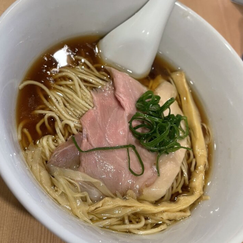 醤油らぁ麺(らぁ麺みうら)