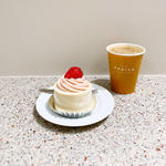 ストロベリーキャラメルショートケーキ(PARIYA　ROPPONGI)