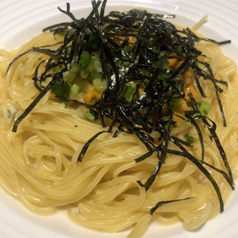 雲丹のクリームパスタ(梅田ワイン酒場 バルミチェ)