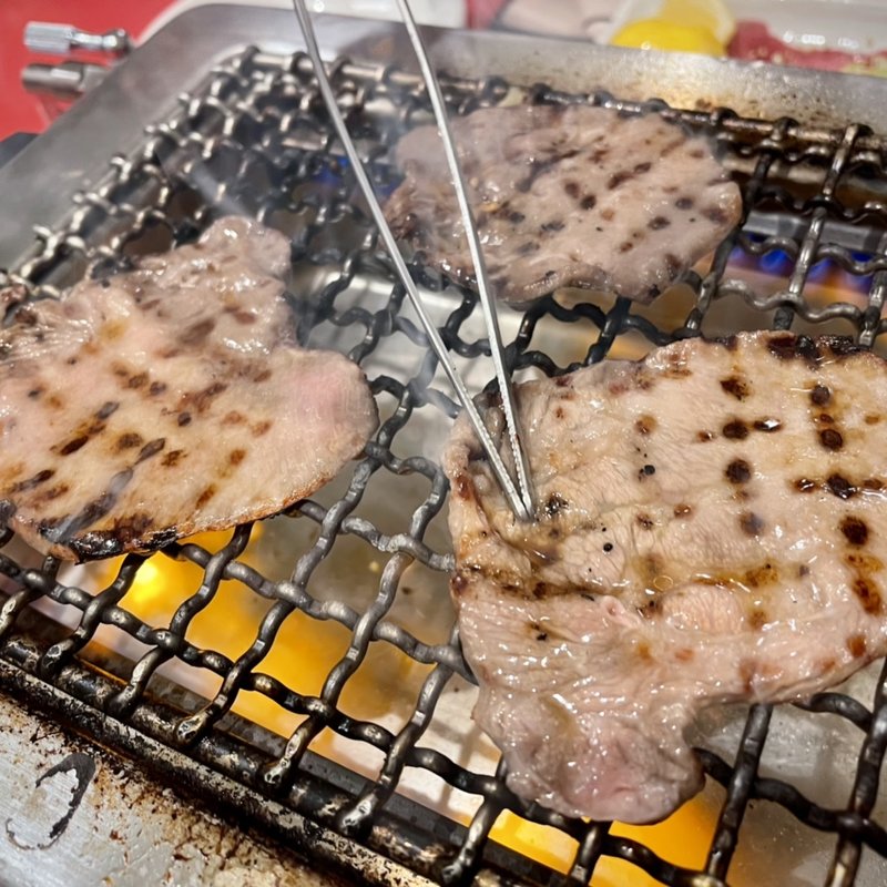 たん(もつ焼きだるま)