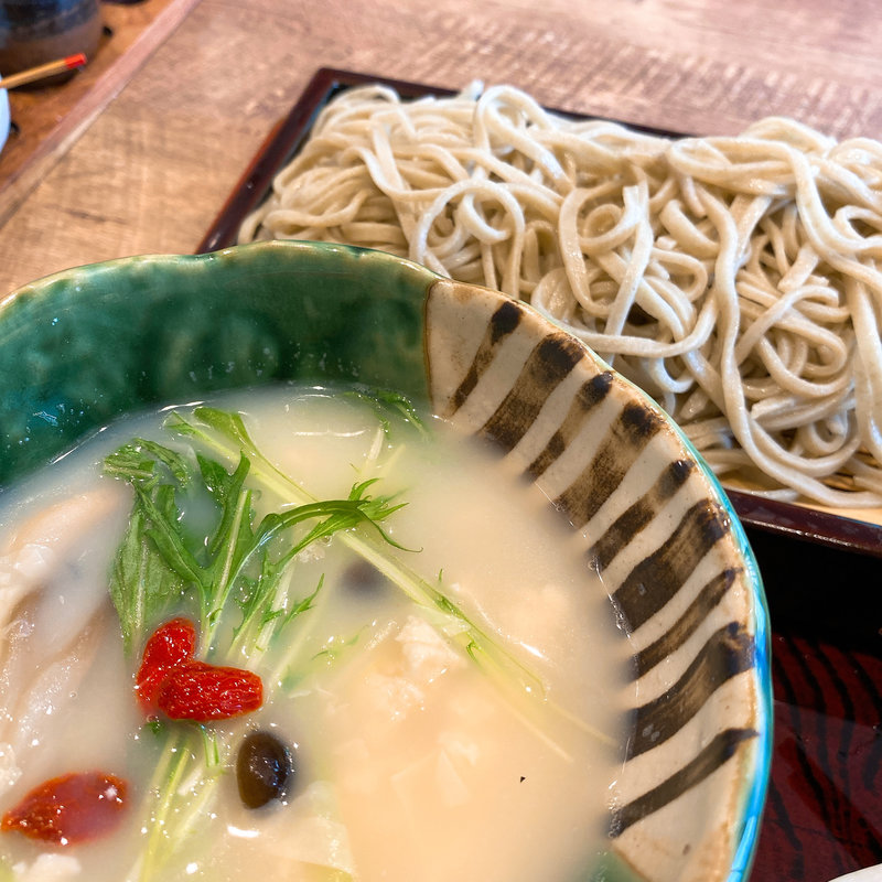 野菜天つき湯葉せいろ(手繰りや 玄治)