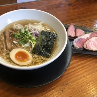 煮干し特製麺(自然派ラーメン 神楽 )