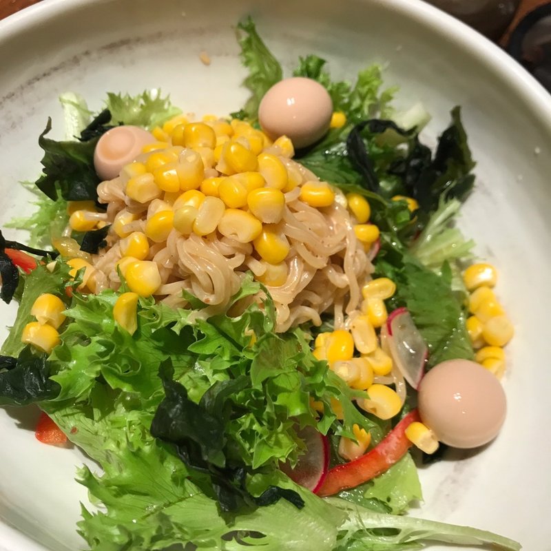 ラーメンサラダ(海味はちきょう別亭おやじ)
