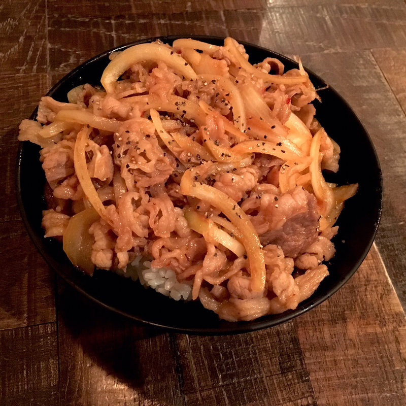 スタミナカルビ丼(レッドロック 仙台店)