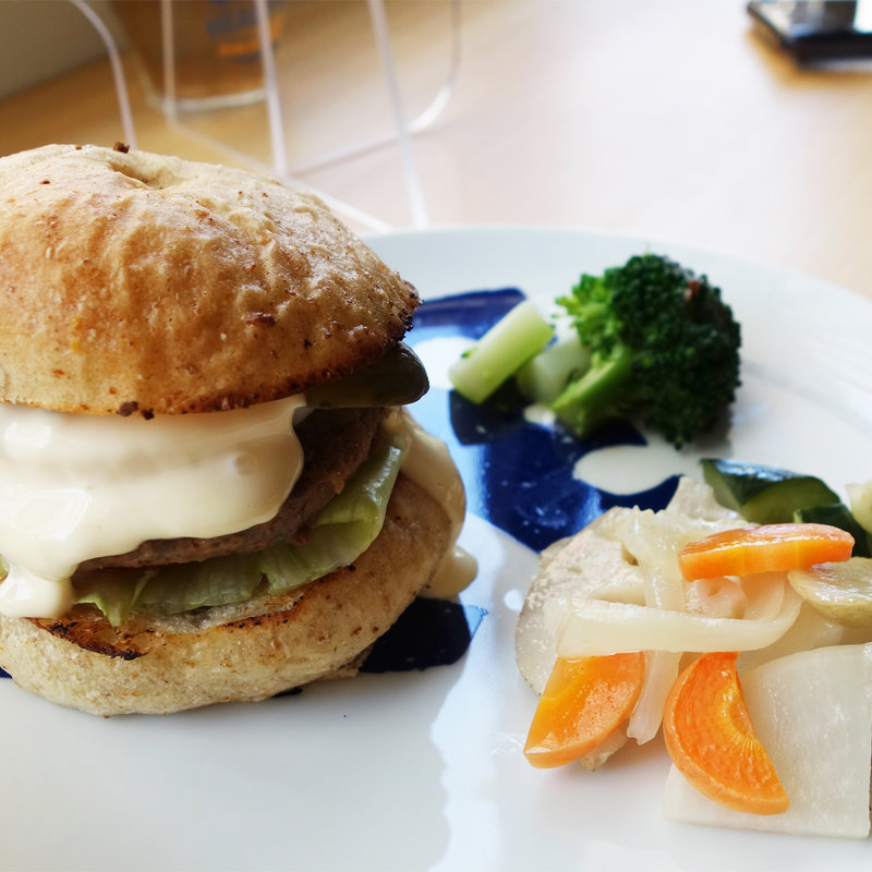 鹿児島産黒毛和牛ハンバーガーセット(cafe ginkgo(カフェ・ジャンコ))