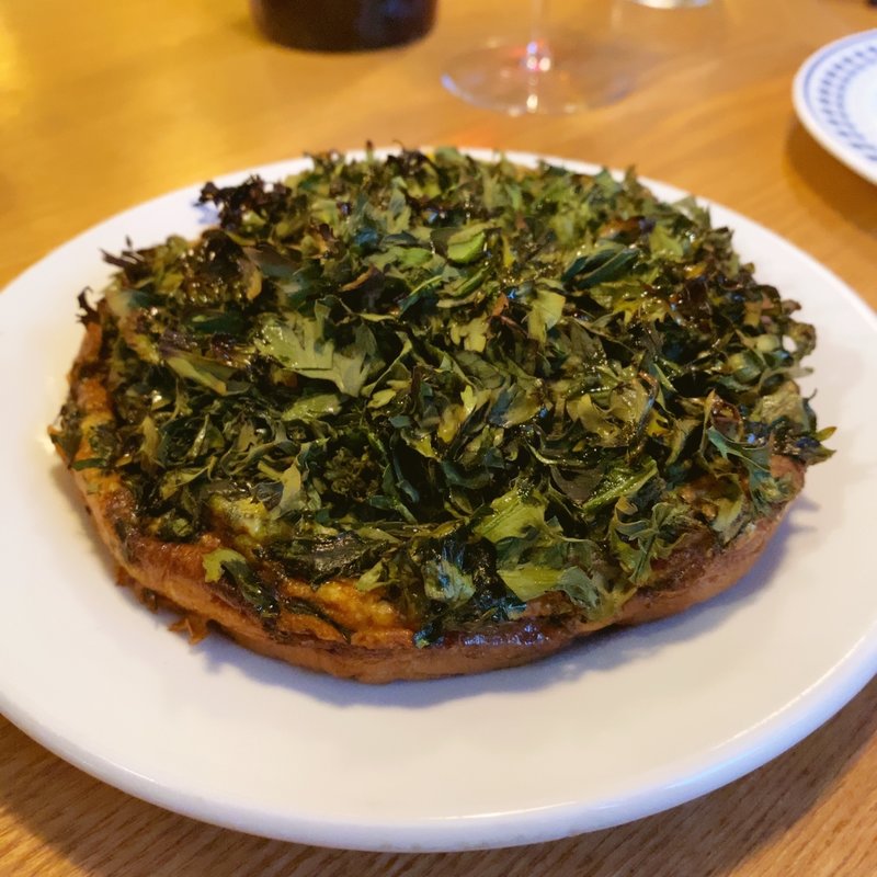 菊菜のオープンオムレツ(sabor a mi サボラミ)