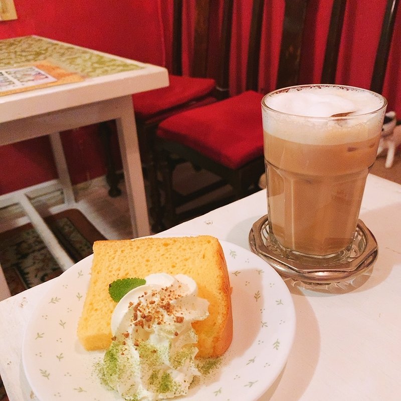 シフォンケーキ(カフェーマル)