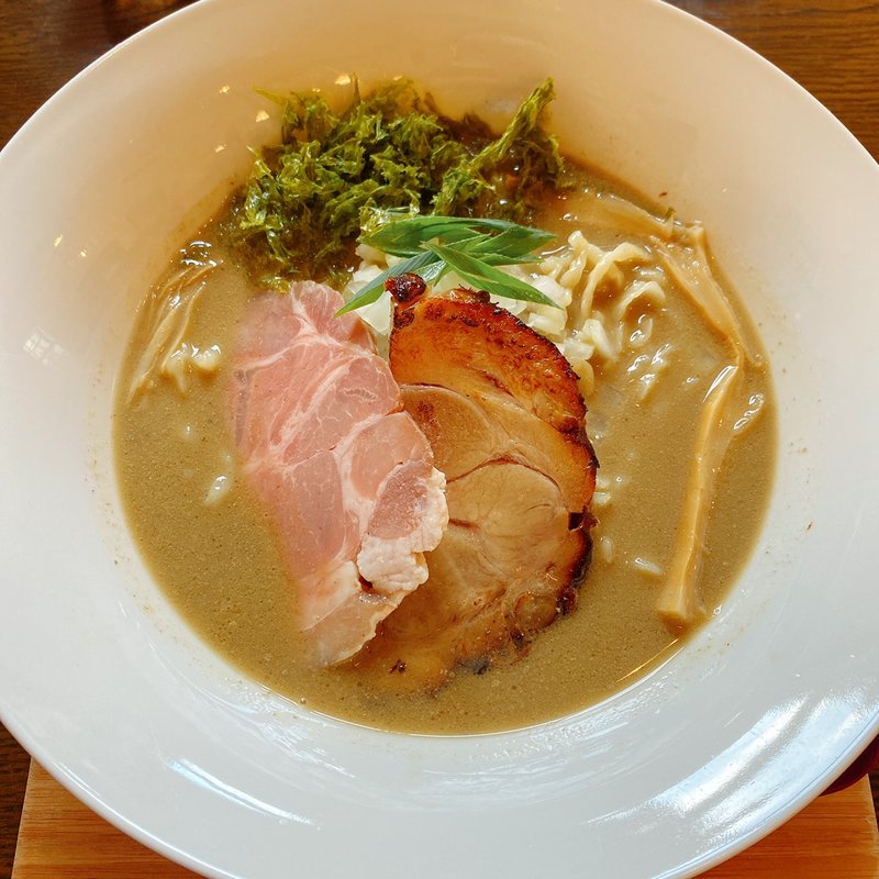 濃厚煮干しらーめん(ラーメンは好きですか)